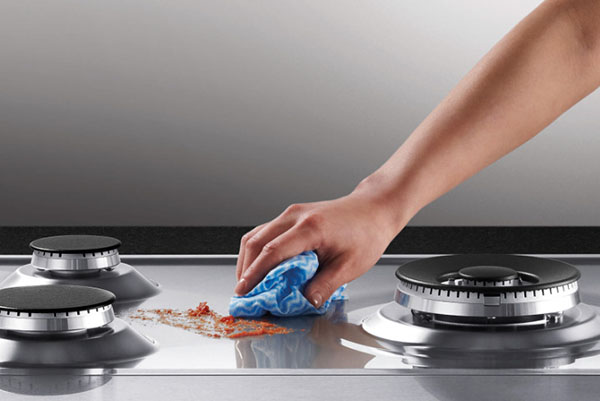 cách đuổi gián trong tủ bếp